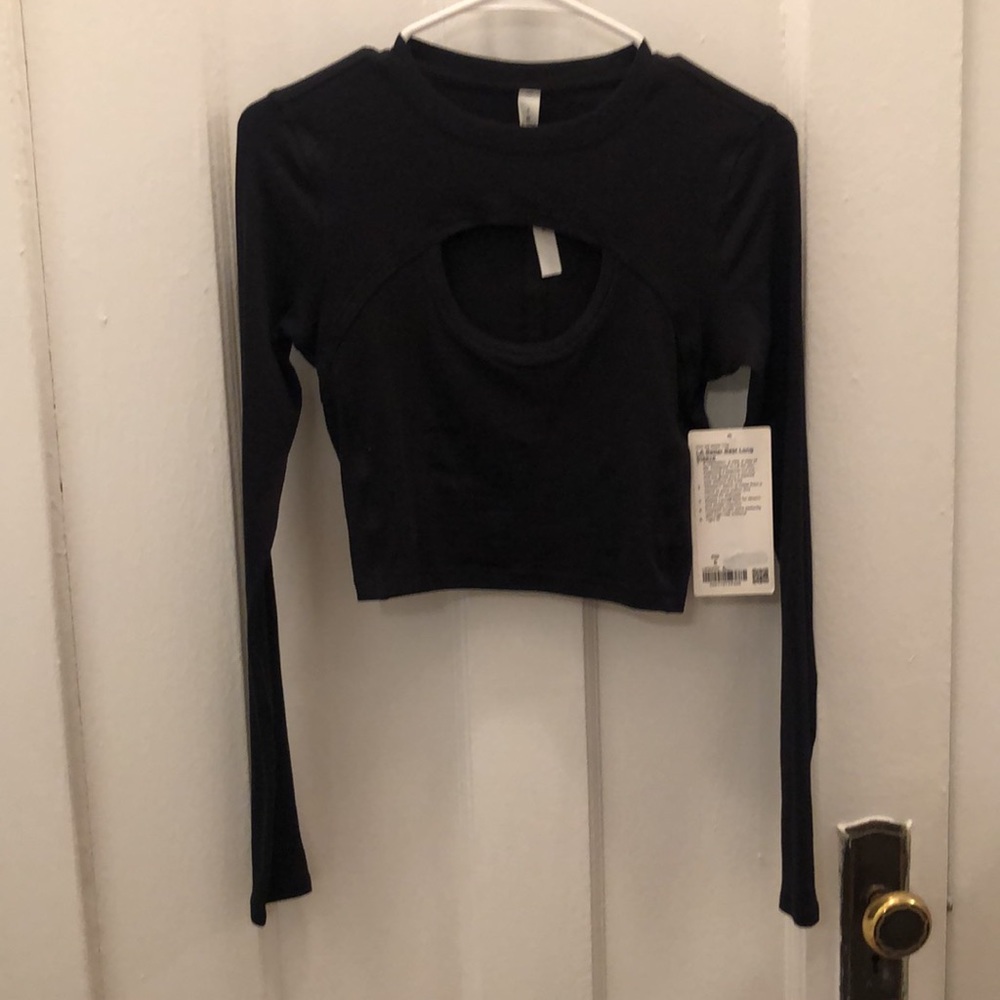 NWT Black lululemon Long Sleeve Crop Top